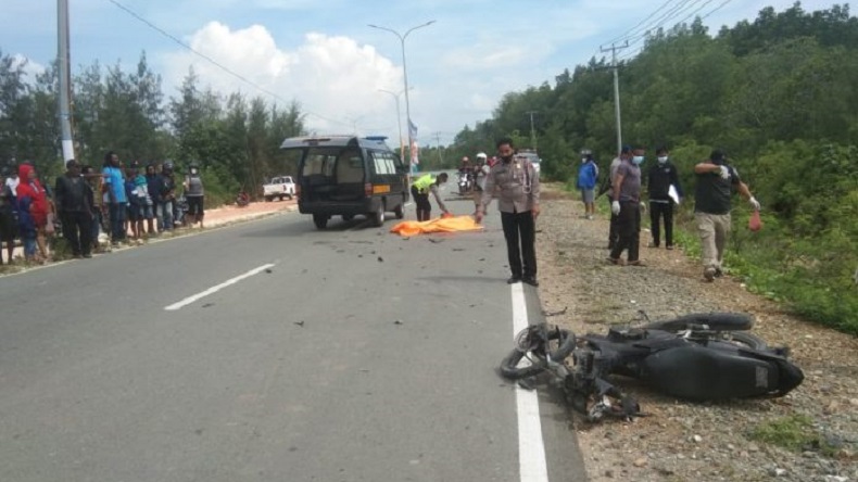 Kecelakaan Maut di Holtekamp Jayapura, Pengendara Motor Tewas Adu Banteng dengan Truk