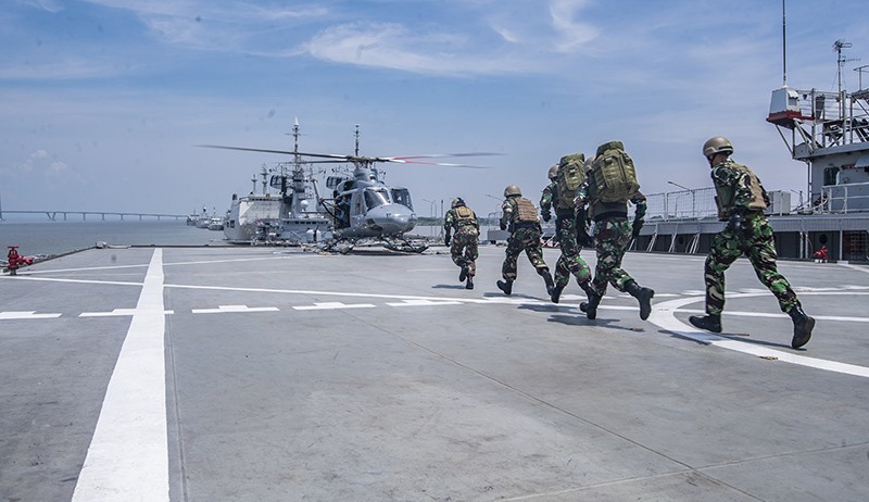 Aksi Prajurit Kopaska Latihan Operasi Kontra Teror Maritim - Bagian 2