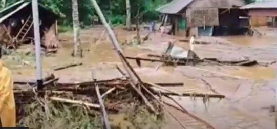 Banjir Bandang Terjang Malaipea Alor, Sejumlah Rumah Rusak Hewan Ternak Hilang