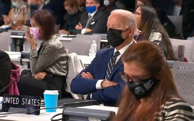 Presiden Amerika Joe Biden Tertidur di KTT Iklim