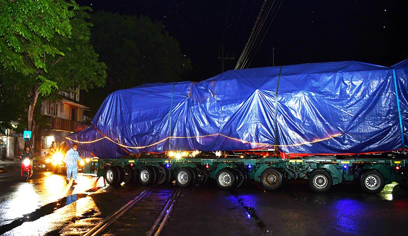 Gerbong LRT Kecelakaan Tiba di Madiun untuk Diperbaiki - Bagian 2