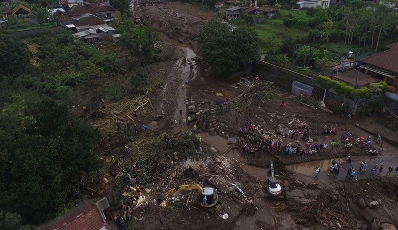 Alih Fungsi Hutan Jadi Pertanian Sebabkan Banjir Bandang di Kota Batu Alih Fungsi Hutan Jadi Pertanian Sebabkan Banjir Bandang di Kota Batu