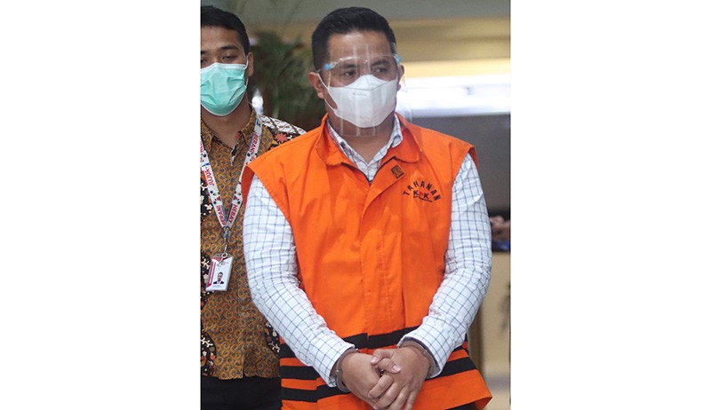 Orang Kepercayaan Mantan Gubernur Jambi Zumi Zola Ditahan KPK - Bagian 2