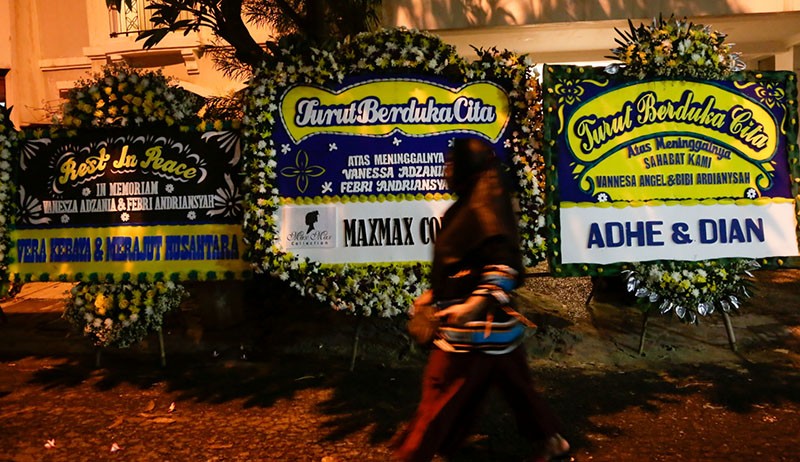 title  Vanessa Angel dan Suami Akan Dimakamkan Bersebelahan   Vanessa Angel dan Suami Akan Dimakamkan Bersebelahan