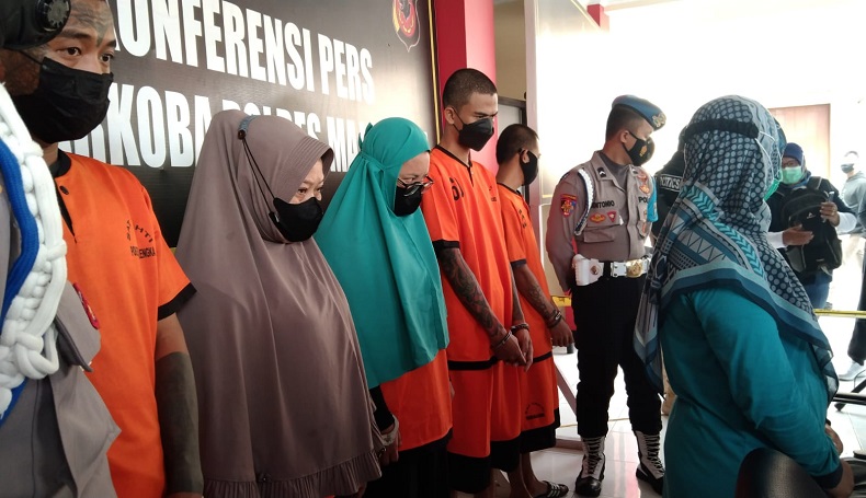 Perempuan asal Bandung Ini Nekat Jual Sabu Rp2 Juta di Majalengka