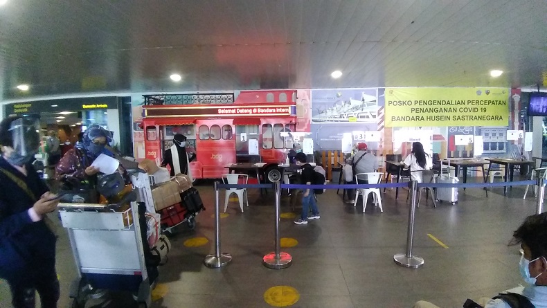 Tes Swab Antigen dan PCR Tidak Berlaku di Bandara Husein Sastranegara Bandung