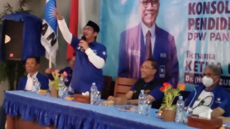 title Hadir di Blora, Pasha Ungu Semangati Kader PAN  Hadir di Blora, Pasha Ungu Semangati Kader PAN