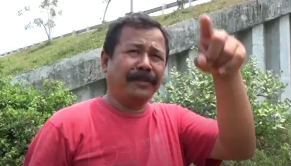 title Sosok Sopir Truk Penyelamat Anak Vanessa Angel usai Kecelakaan di Tol Jombang Sosok Sopir Truk Penyelamat Anak Vanessa Angel usai Kecelakaan di Tol Jombang
