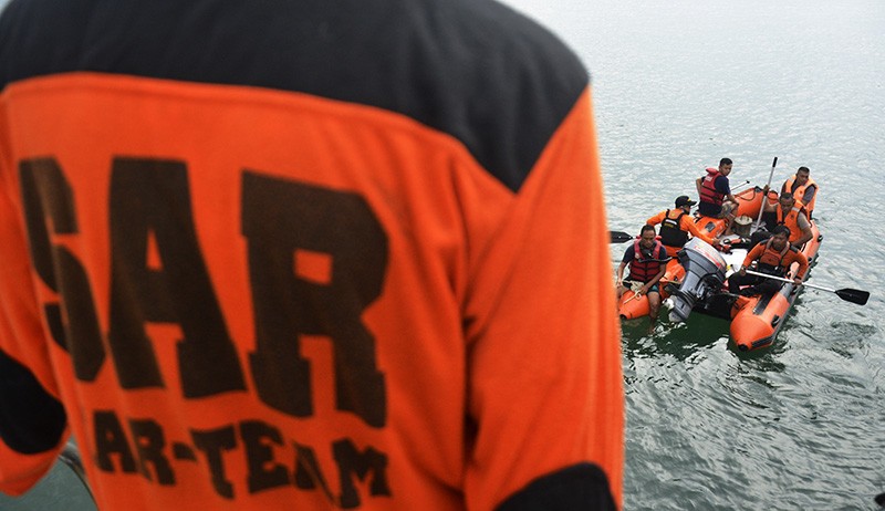 2 Anak Bersaudara Tewas Tenggelam saat Bermain di Pantai Barombong - Bagian 3