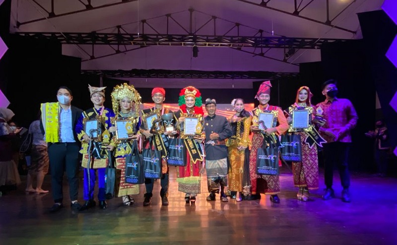 Duta Wisata Indonesia Babel Raih Juara 3 PDWI 2021