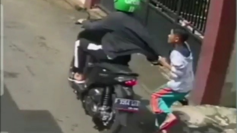 Penjambret HP Anak Kecil yang Viral di Sukabumi Tertangkap, Terancam 9 Tahun Penjara