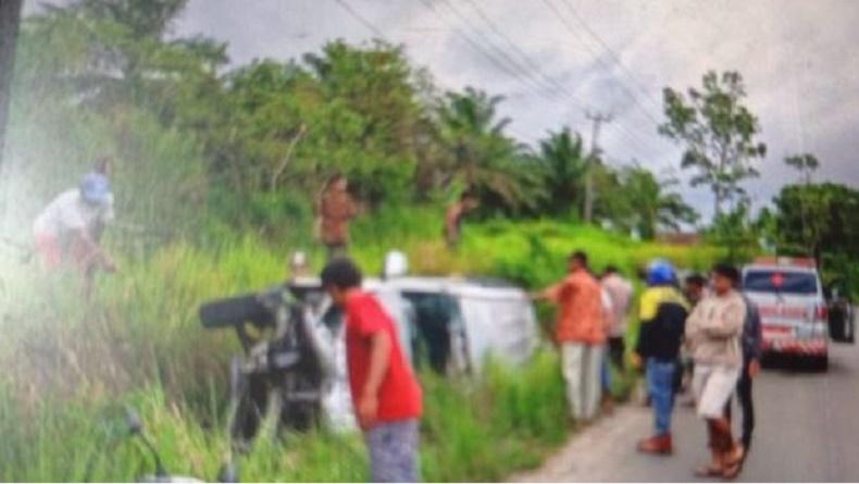 title Kecelakaan Maut di Lebak, Avanza Tabrak Motor 3 Orang Tewas Kecelakaan Maut di Lebak, Avanza Tabrak Motor 3 Orang Tewas