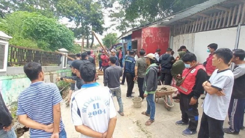 Fondasi Pagar Runtuh, 2 Pekerja Drainase di Bukittinggi Tewas Mengenaskan