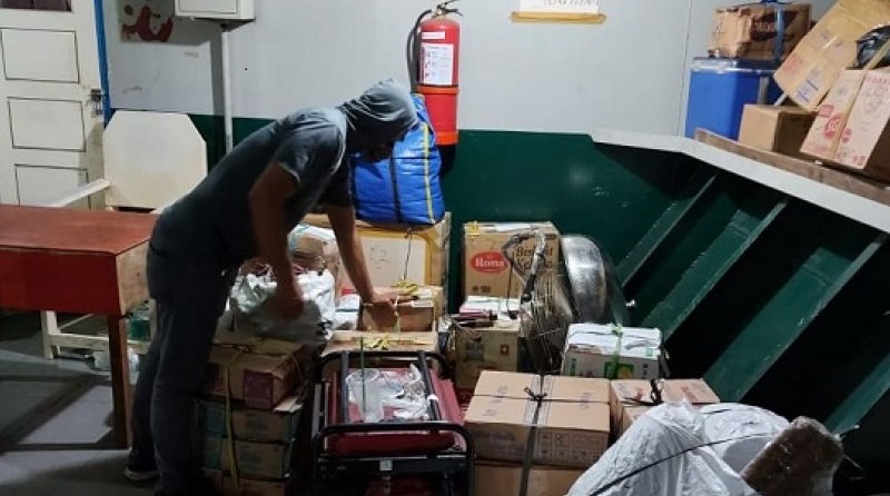 Polisi Sita Ratusan Miras Ilegal di Pelabuhan Slamet Riyadi Ambon