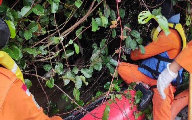 Perempuan Hilang Bersama Suami di OKU Timur Ditemukan Mengambang di Sungai Mancak 