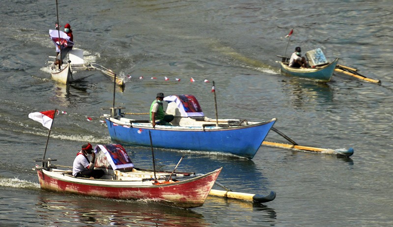 Lomba Perahu Tradisional Jolloro Peringati HUT ke-414 Kota Makassar - Bagian 2