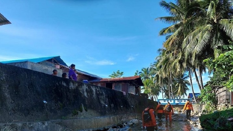 Tim SAR Cari Bocah Hilang Terseret Arus Banjir di Buru Selatan Maluku