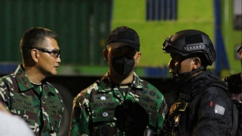 Kelompok Penculik Pejabat di Makassar Kewalahan Diserbu Tim Khusus Yonif Para Raider Kostrad