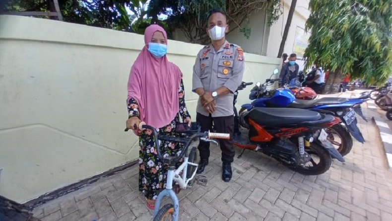 Polisi Kembalikan Sepeda Warga yang Hilang Dibawa Kabur Maling