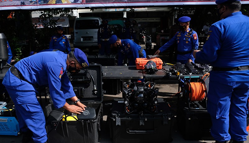 Tim SAR Sulsel Gelar Apel Kesiapan Personel Hadapi Bencana saat Musim Hujan - Bagian 3