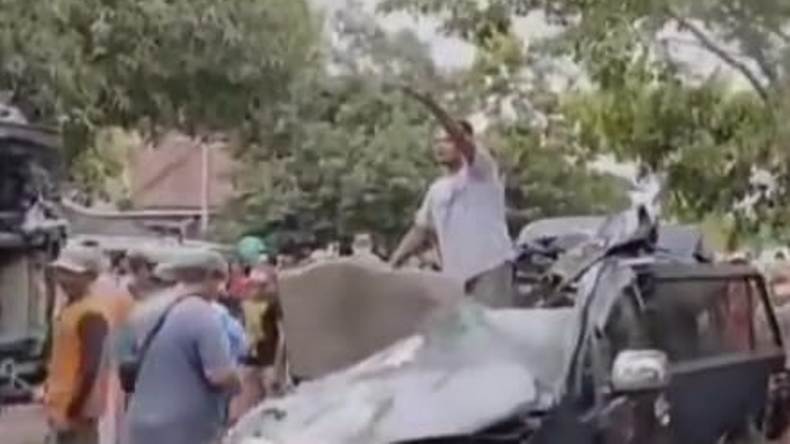 Tewaskan 1 Orang, Begini Kronologi Kecelakaan Beruntun di Sumberlawang Sragen 