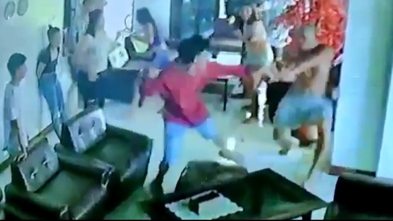 Viral Video Penganiayaan Sadis dengan Senjata Tajam Hebohkan Manado 