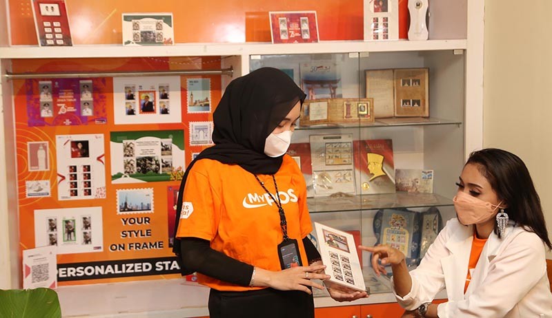 Pos Indonesia Melayani Pesanan Prangko Foto Pilihan Pelanggan - Bagian 3