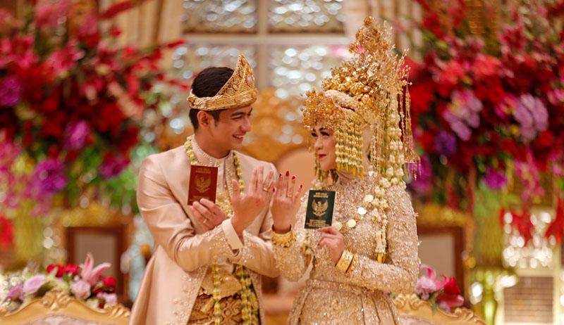 Momen Pernikahan Ria Ricis-Teuku Ryan dengan Adat Palembang, Ridwan Kamil Jadi Saksi - Bagian 2