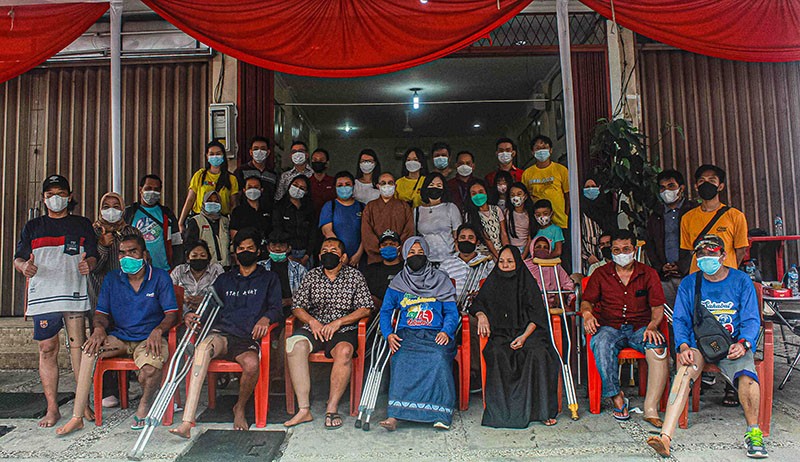 MNC Peduli-YEMI Kolaborasi Berikan Kaki Palsu untuk Penyandang Tunadaksa - Bagian 2