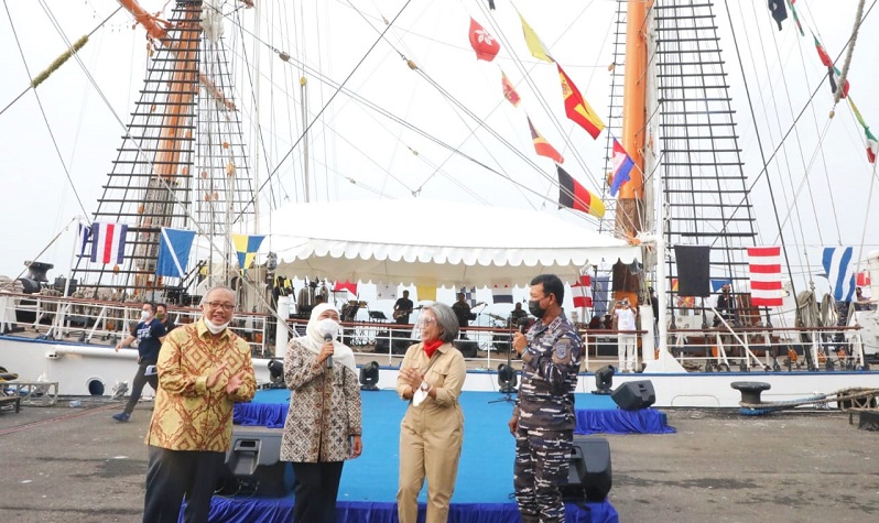 Surabaya Pahlawan Jazz Tandai Penerapan Transaksi Pembayaran Nontunai Berbasis QRIS 