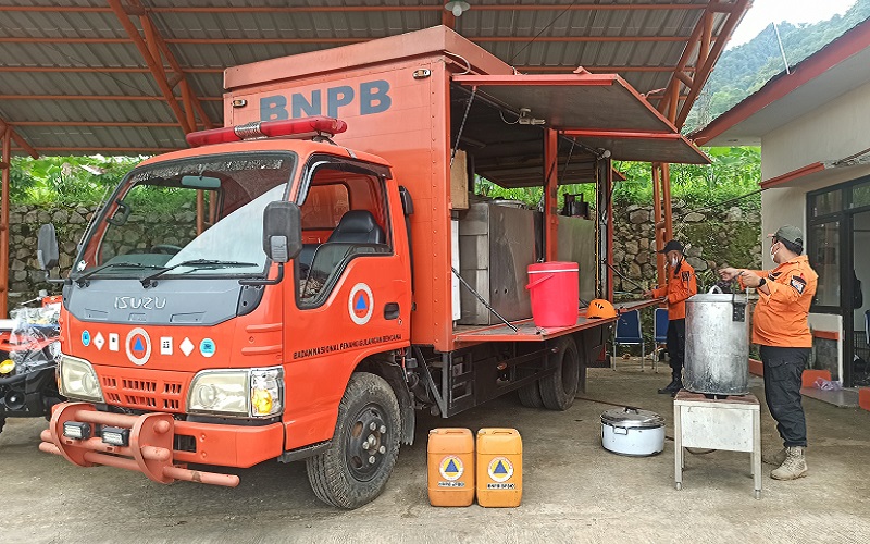 2 Dapur Umum Mobile BPBD Kabupaten Sukabumi Mampu Sajikan 1.000 Porsi Makanan