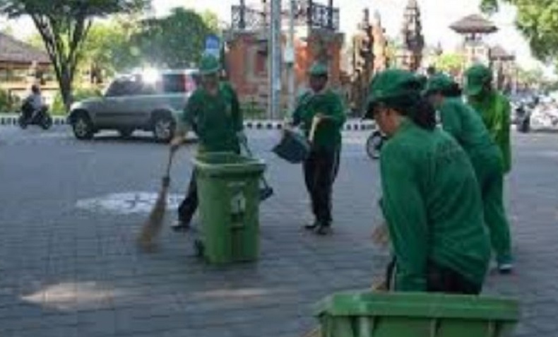 Volume Sampah di Denpasar Naik 30 Persen usai Perayaan Galungan