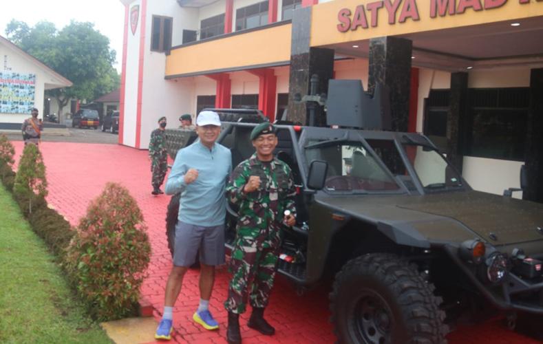 Naik Kendaraan Taktis, Pasukan Banteng Raiders Kejutkan Markas Brimob Srondol