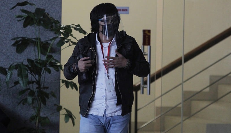 Politikus Muda Partai Golkar Aliza Gunado Diperiksa KPK - Bagian 1