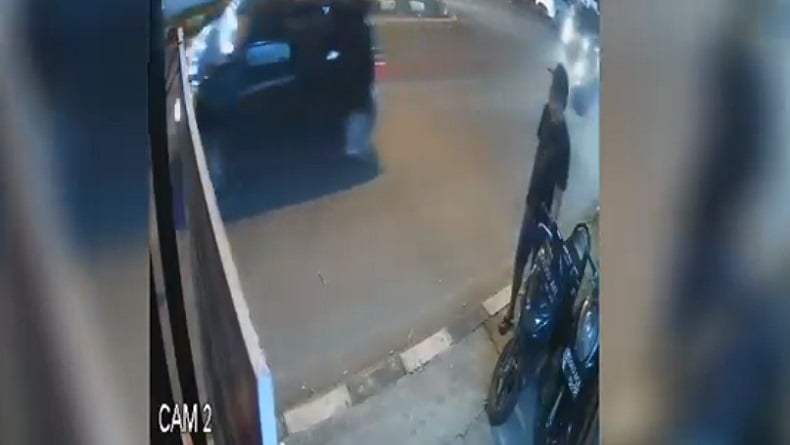 title Pergi Beli Makan Malam, Motor Karyawan Ekspedisi di Medan Digondol Maling Pergi Beli Makan Malam, Motor Karyawan Ekspedisi di Medan Digondol Maling