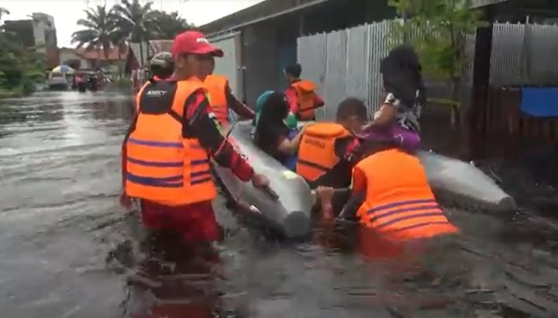 Palangka Raya Darurat Banjir, Warga Mulai Dievakuasi ke Tempat Aman