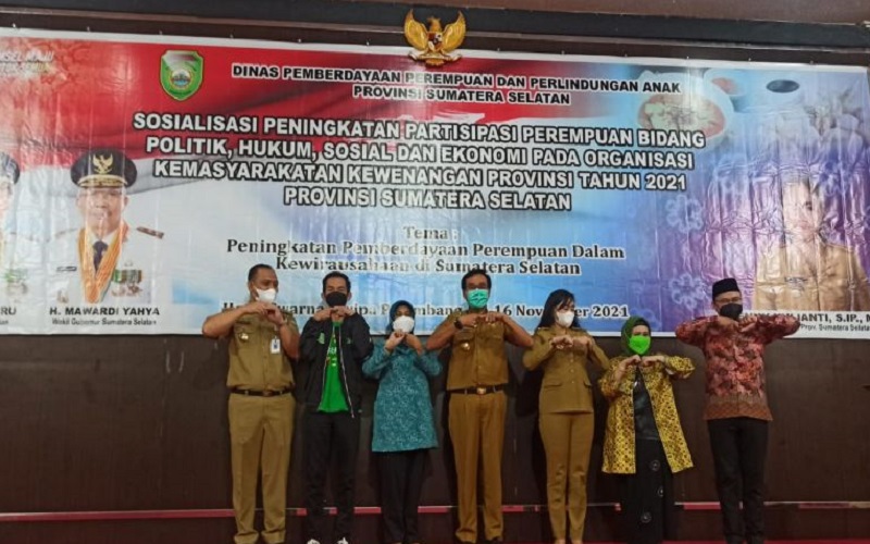 100 Janda di Palembang Dapat Pelatihan, Belajar Pemasaran Pempek hingga Kue Basah