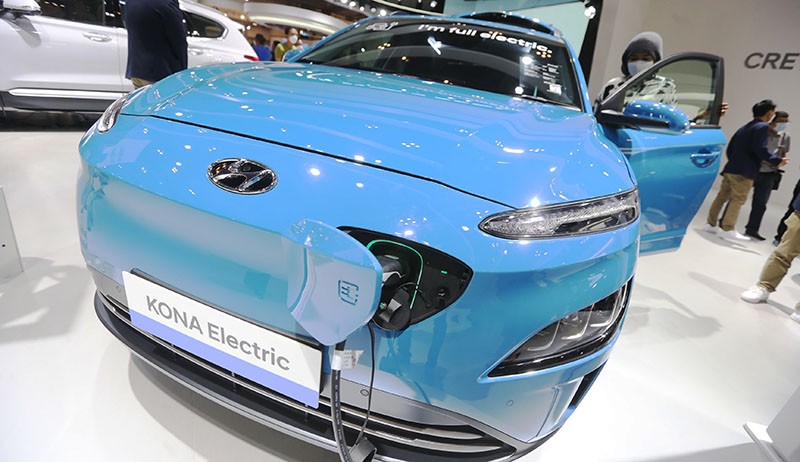 Ragam Model Mobil Listrik Menjadi Daya Tarik GIIAS 2021 - Bagian 5