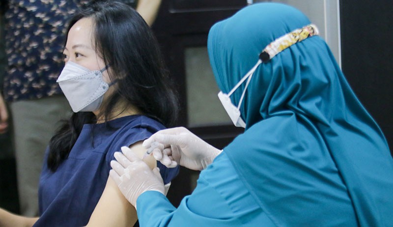 MNC Peduli Kembali Gelar Vaksinasi Dosis 1 dan 2 - Bagian 1