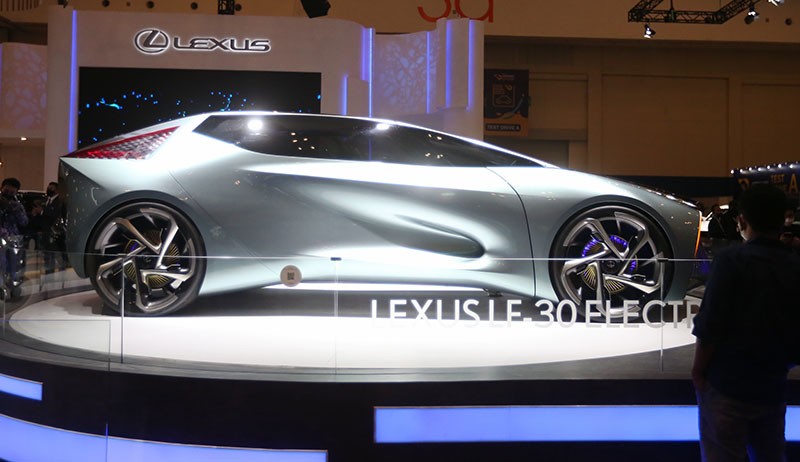 Ragam Model Mobil Listrik Menjadi Daya Tarik GIIAS 2021 - Bagian 2