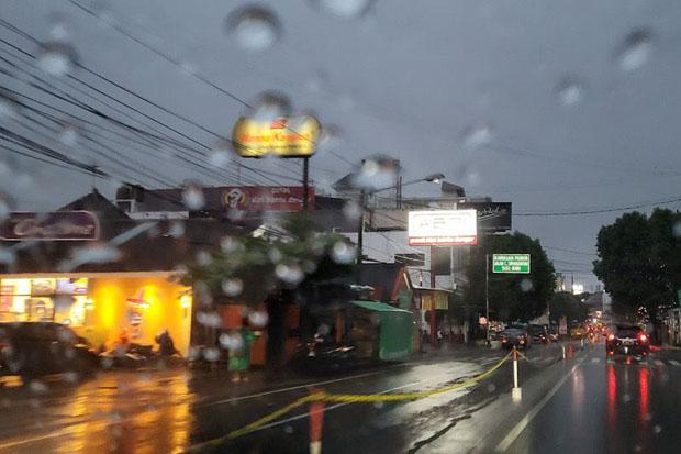  Bekas Galian Pipa PDAM Tirtamarta Yogya Dipastikan Desember Beres