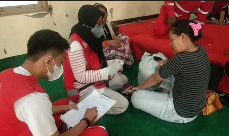  Banjir Rob Masih Rendam Pekalongan, Balita hingga Lansia Mulai Terserang Penyakit