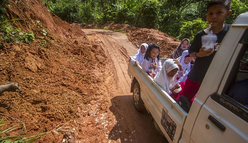 Tanah Longsor Kembali Terjadi di Empat Titik Desa Pasting Kalimantan Selatan - Bagian 1