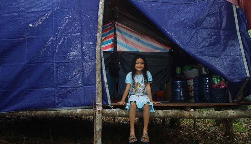 Puluhan Korban Banjir Sintang Mengungsi di Hutan, Butuh Bantuan Air Bersih-Sembako - Bagian 4