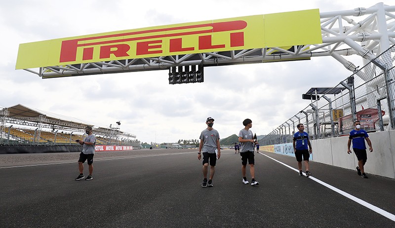 Kenali Track, Pembalap WSBK Jalan Kaki Keliling Lintasan Sirkuit Mandalika - Bagian 3