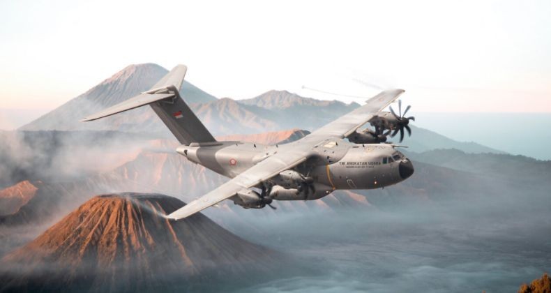 title  Keren, Indonesia Pesan 2 Pesawat Airbus A400M, 1 untuk Pengisian Bahan Bakar Jet Tempur  Keren, Indonesia Pesan 2 Pesawat Airbus A400M, 1 untuk Pengisian Bahan Bakar Jet Tempur