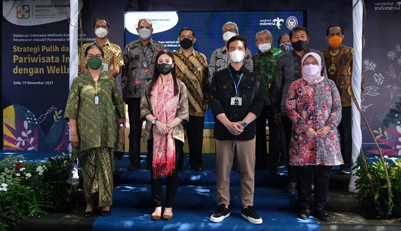 Wamenparekraf Angela Tanoesoedibjo dan Wali Kota Solo Gibran Luncurkan Solo Wellness City - Bagian 2