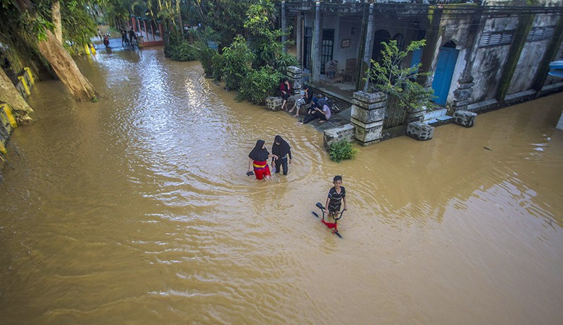 Kabupaten Hulu Sungai Tengah Kalsel Kembali Dilanda Banjir - Bagian 1
