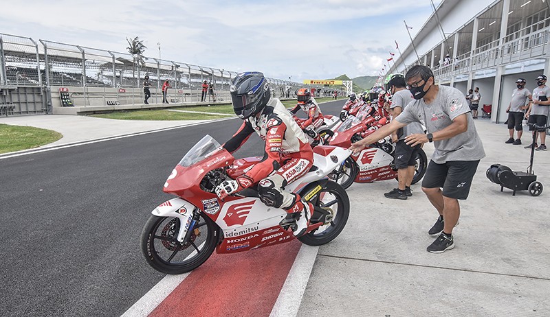 Pembalap IATC Ikuti Latihan Bebas di Sirkuit Mandalika Pagi Ini - Bagian 3
