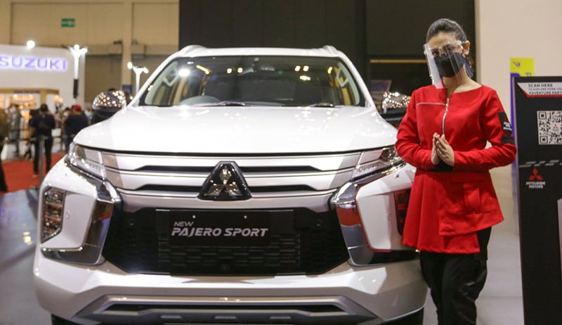 Penampilan SPG Cantik Mencuri Perhatian Pengunjung GIIAS 2021 - Bagian 4